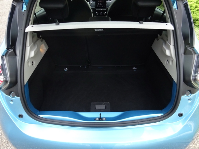 Renault - ZOE COMPLETE INTENS R135 Z.E.50