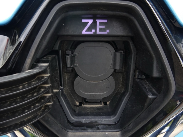 Renault - ZOE COMPLETE INTENS R135 Z.E.50