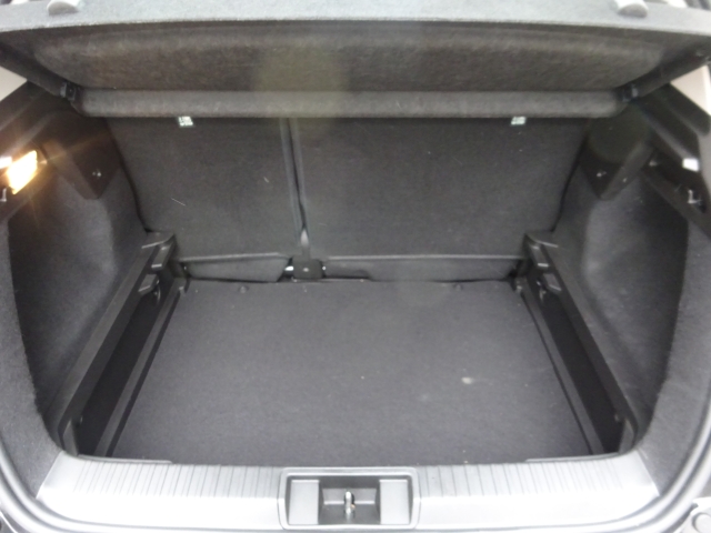 Renault - CAPTUR INTENS TCe 90