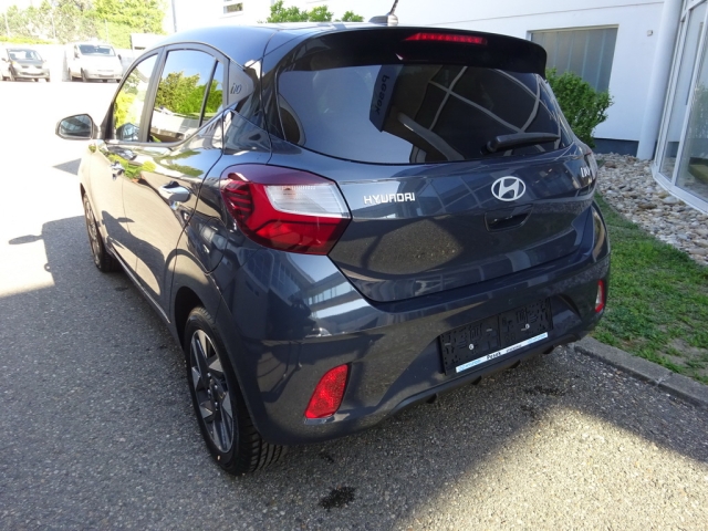 Hyundai - i10 Trend Line 1,2 AMT