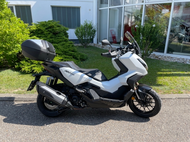 Honda - ADV 350 mit SMART Box