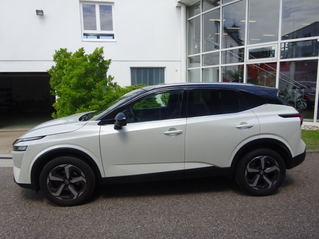 Nissan - QASHQAI 1,3DIG-T MHEV XTRONIC N-CONN. (EZFHE50NDK)