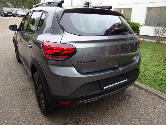 Dacia - SANDERO STEPWAY EXTREME TCe 90