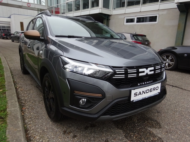 Dacia - SANDERO STEPWAY EXTREME TCe 90