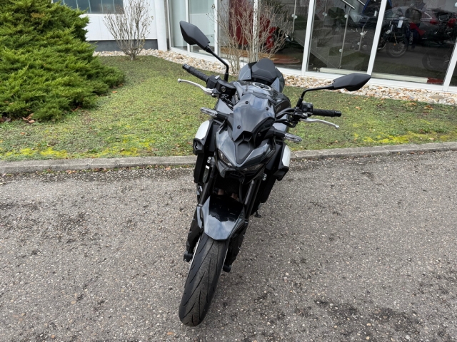 Kawasaki - Z 900