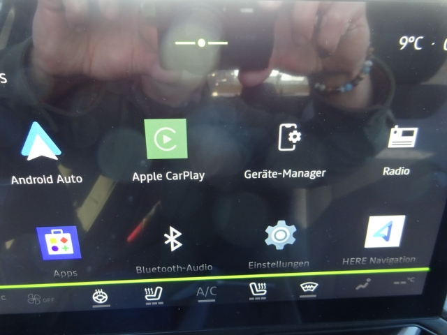 Dacia - BIGSTER JOURNEY HYBRID 155