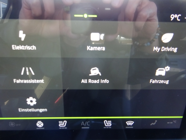 Dacia - BIGSTER JOURNEY HYBRID 155