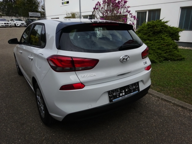Hyundai - i30 - PD Entry 1,4 MPI c0b20a