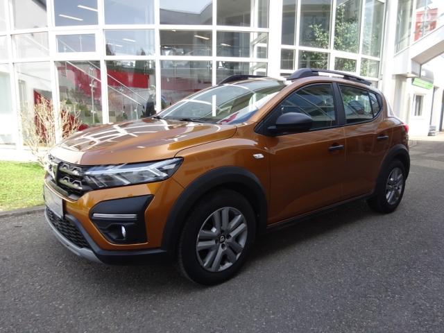 Dacia - SANDERO STEPWAY ESSENTIAL TCe 90 (1SEM6)