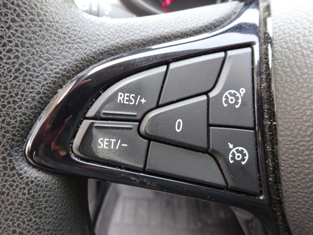 Dacia - SANDERO STEPWAY ESSENTIAL TCe 90 (1SEM6)