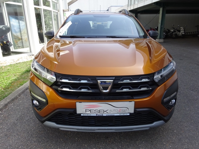 Dacia - SANDERO STEPWAY ESSENTIAL TCe 90 (1SEM6)