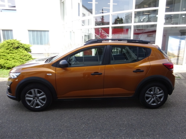 Dacia - SANDERO STEPWAY ESSENTIAL TCe 90 (1SEM6)