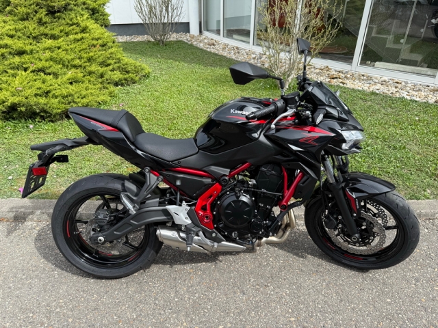 Kawasaki - Z 650