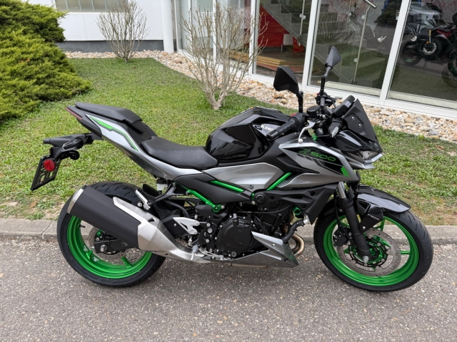 Kawasaki - Z 500 SE
