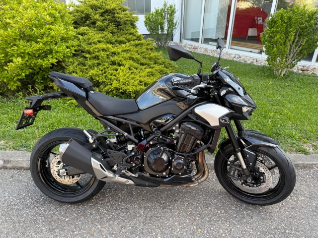 Kawasaki - Z 900
