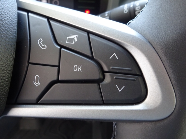 Dacia - DUSTER EXTREME MILD HYBRID 130 4X4