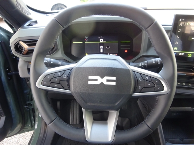Dacia - DUSTER EXTREME MILD HYBRID 130 4X4