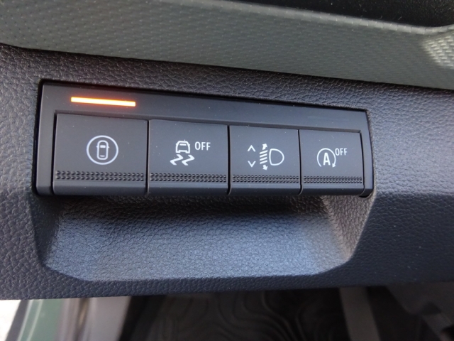 Dacia - DUSTER EXTREME MILD HYBRID 130 4X4