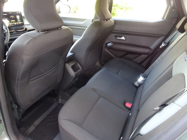 Dacia - DUSTER EXTREME MILD HYBRID 130 4X4