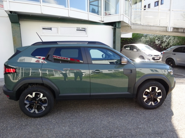 Dacia - DUSTER EXTREME MILD HYBRID 130 4X4