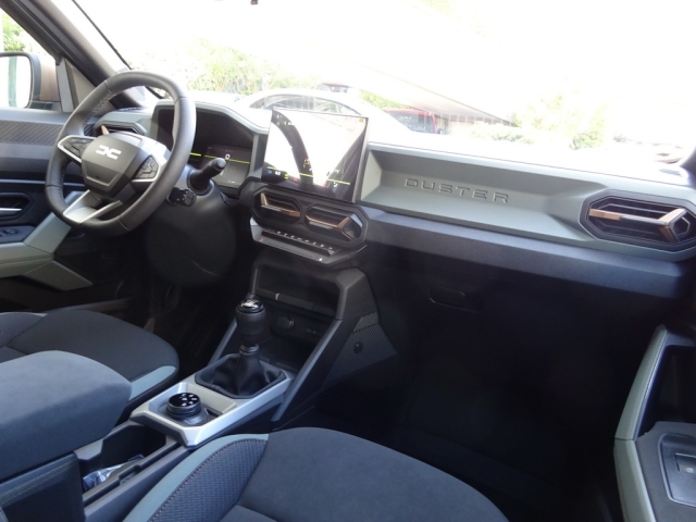 Dacia - DUSTER EXTREME MILD HYBRID 130 4X4
