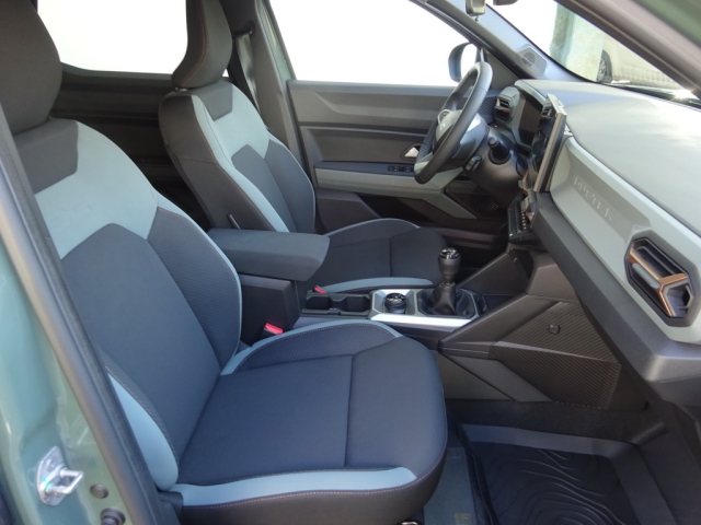 Dacia - DUSTER EXTREME MILD HYBRID 130 4X4