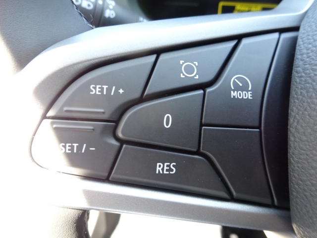 Dacia - DUSTER EXTREME HYBRID 140
