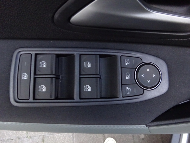 Dacia - DUSTER EXTREME HYBRID 140