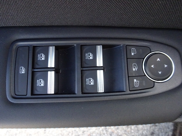 Renault - CAPTUR ESPRIT ALPINE E-TECH FULL HYBRID 145