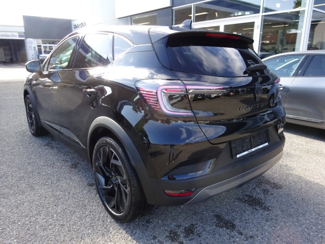 Renault - CAPTUR ESPRIT ALPINE E-TECH FULL HYBRID 145