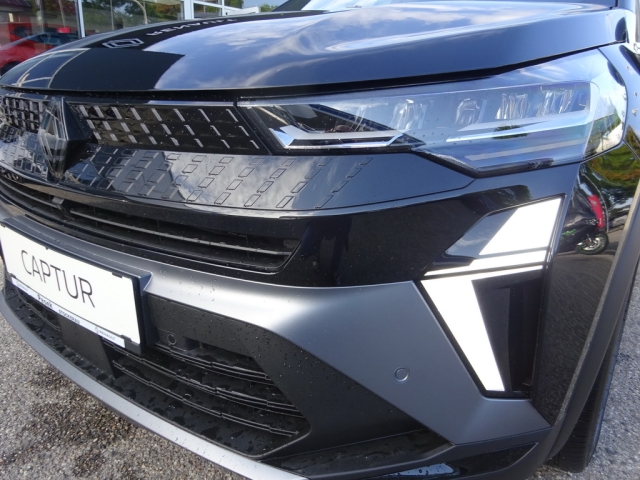 Renault - CAPTUR ESPRIT ALPINE E-TECH FULL HYBRID 145