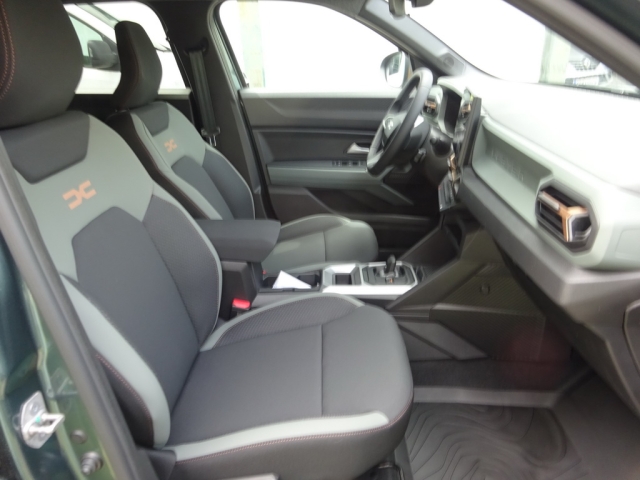 Dacia - DUSTER EXTREME HYBRID 140
