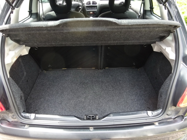 Peugeot - 206 Sport-Premium 1,4