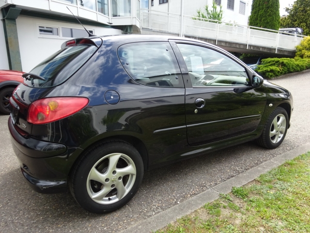 Peugeot - 206 Sport-Premium 1,4
