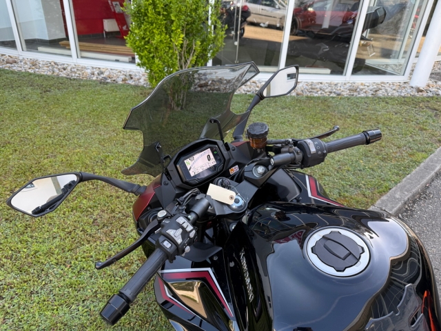 Kawasaki - NINJA 1000SX