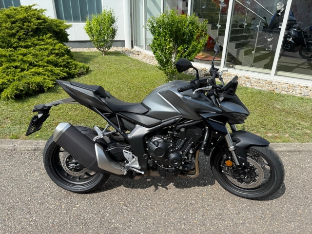Honda - CB 1000 HORNET