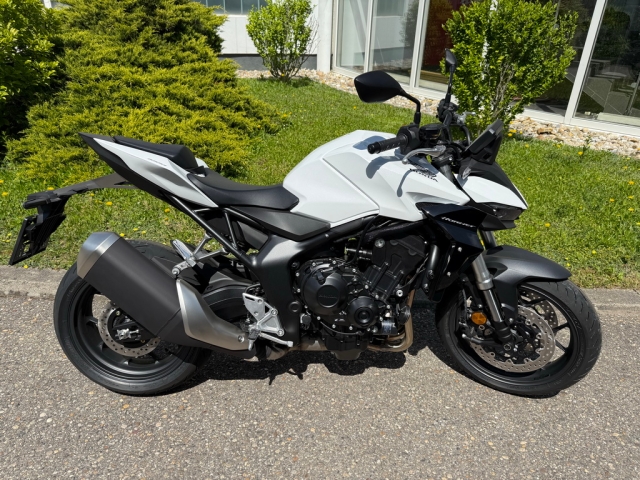 Honda - CB 1000 HORNET