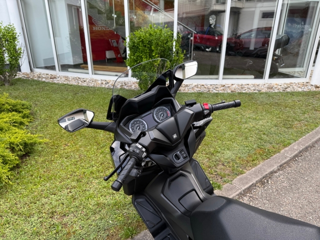 Honda - FORZA 350 mit SMART Box