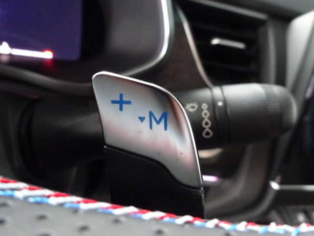 Renault - ARKANA ESPRIT ALPINE MILD HYBRID 160 EDC