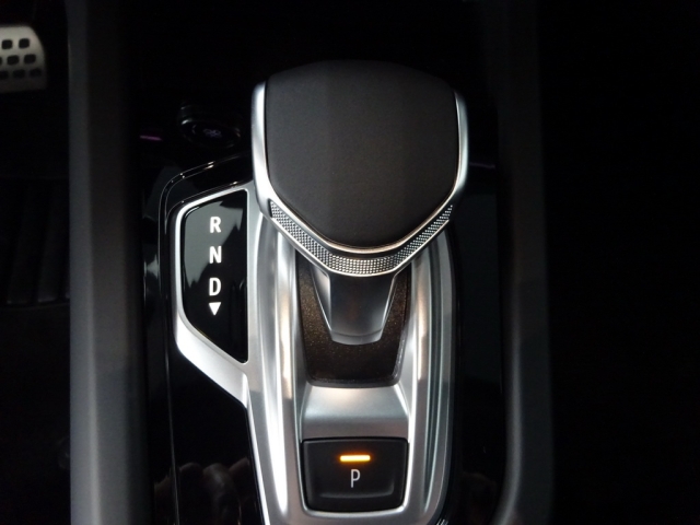 Renault - ARKANA ESPRIT ALPINE MILD HYBRID 160 EDC