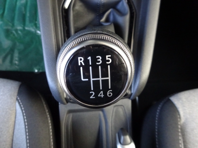 Renault - CLIO Evolution TCe 90