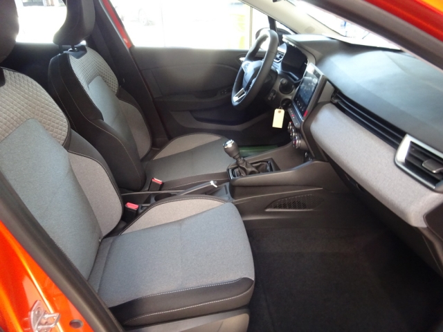 Renault - CLIO Evolution TCe 90