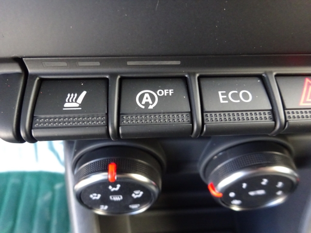 Renault - CLIO Evolution TCe 90