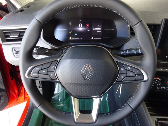 Renault - CLIO Evolution TCe 90