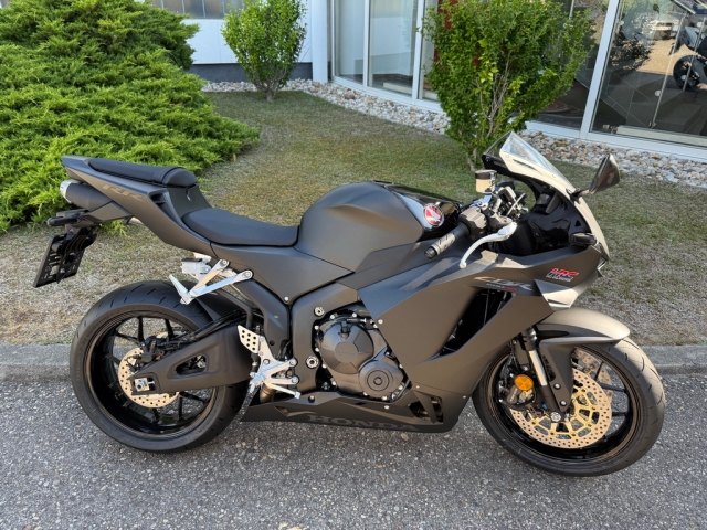 Honda - CBR 600RR