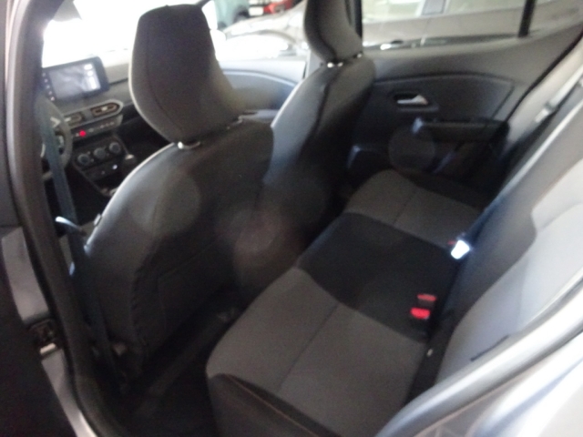 Dacia - SANDERO STEPWAY EXTREME TCe 90