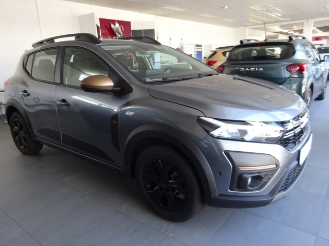 Dacia - SANDERO STEPWAY EXTREME TCe 90