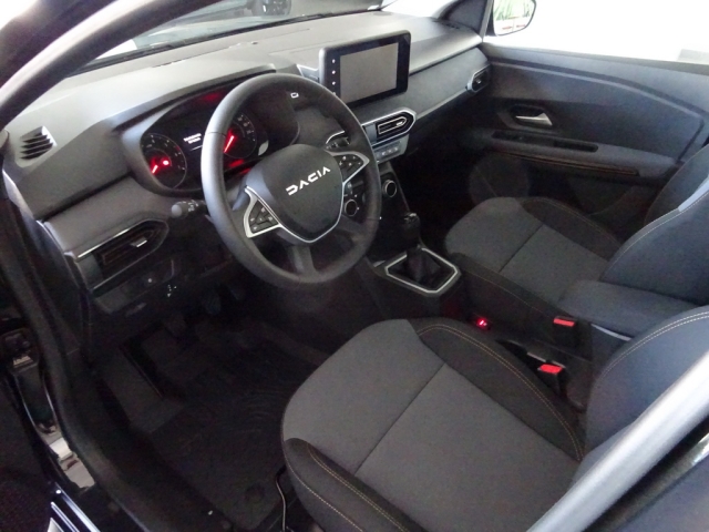 Dacia - SANDERO STEPWAY EXTREME TCe 90