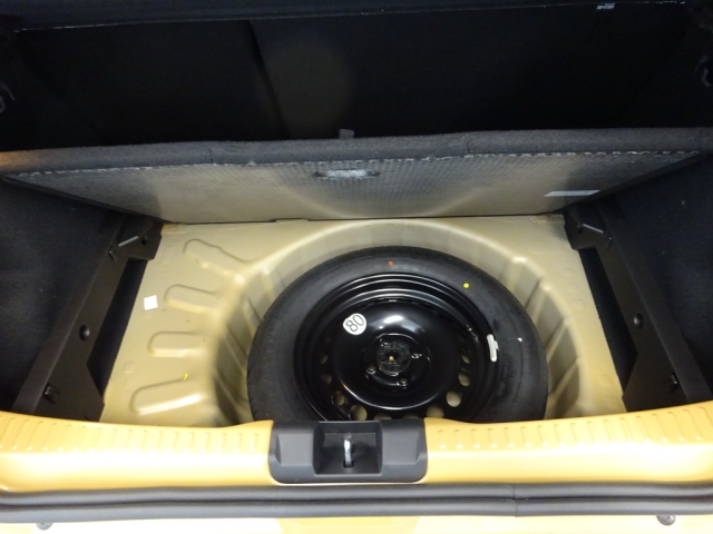 Dacia - SANDERO STEPWAY EXTREME TCe 90