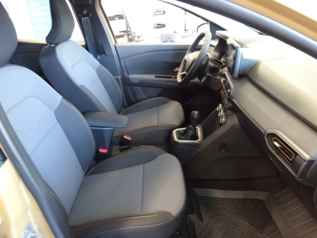 Dacia - SANDERO STEPWAY EXTREME TCe 90